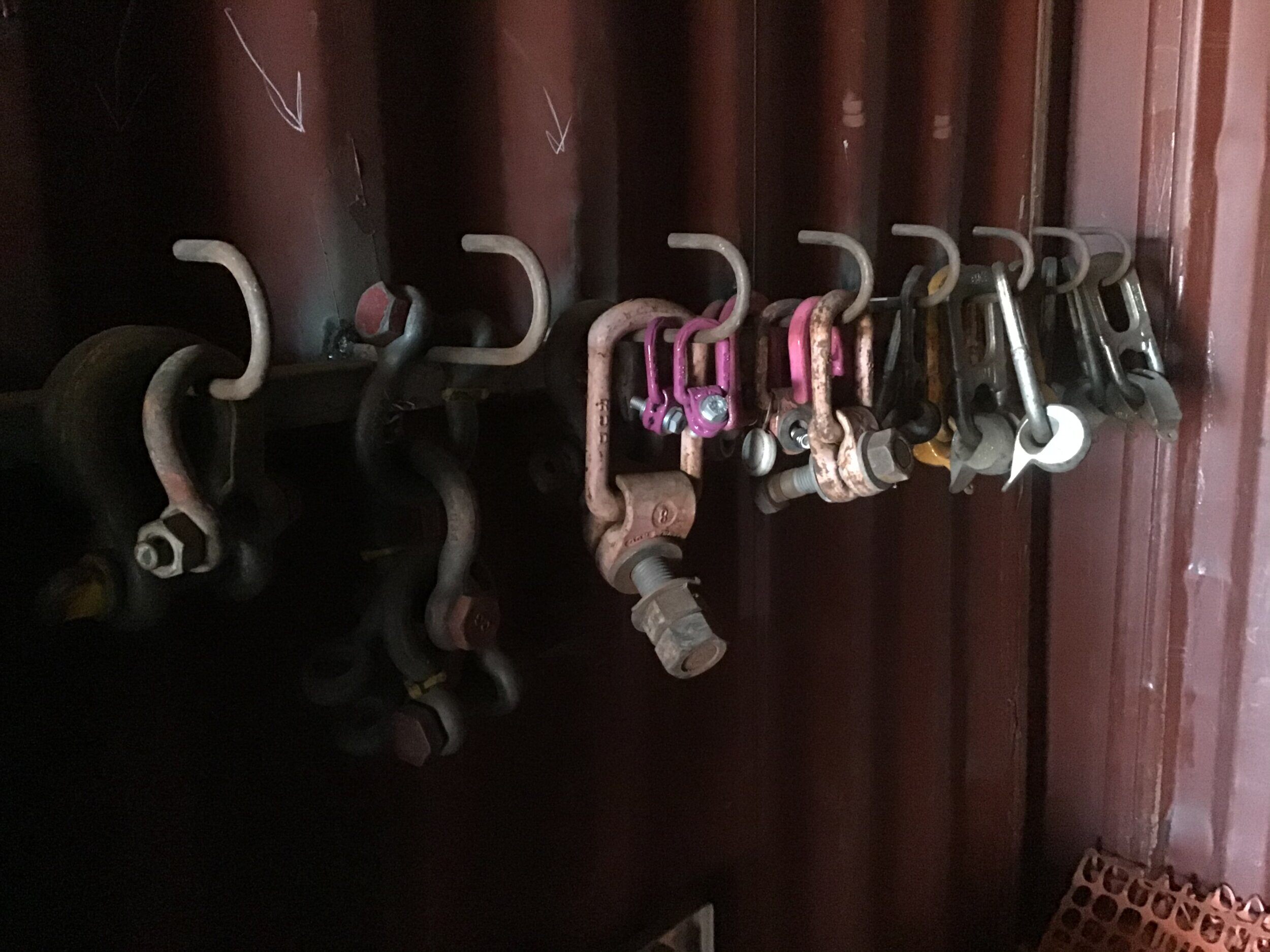 Rigging equipment hire